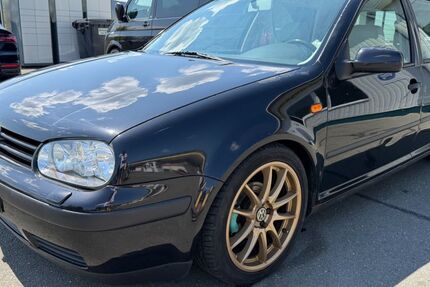 VW Golf 176.900 km 2.000 &euro; Rudolstadt 07407