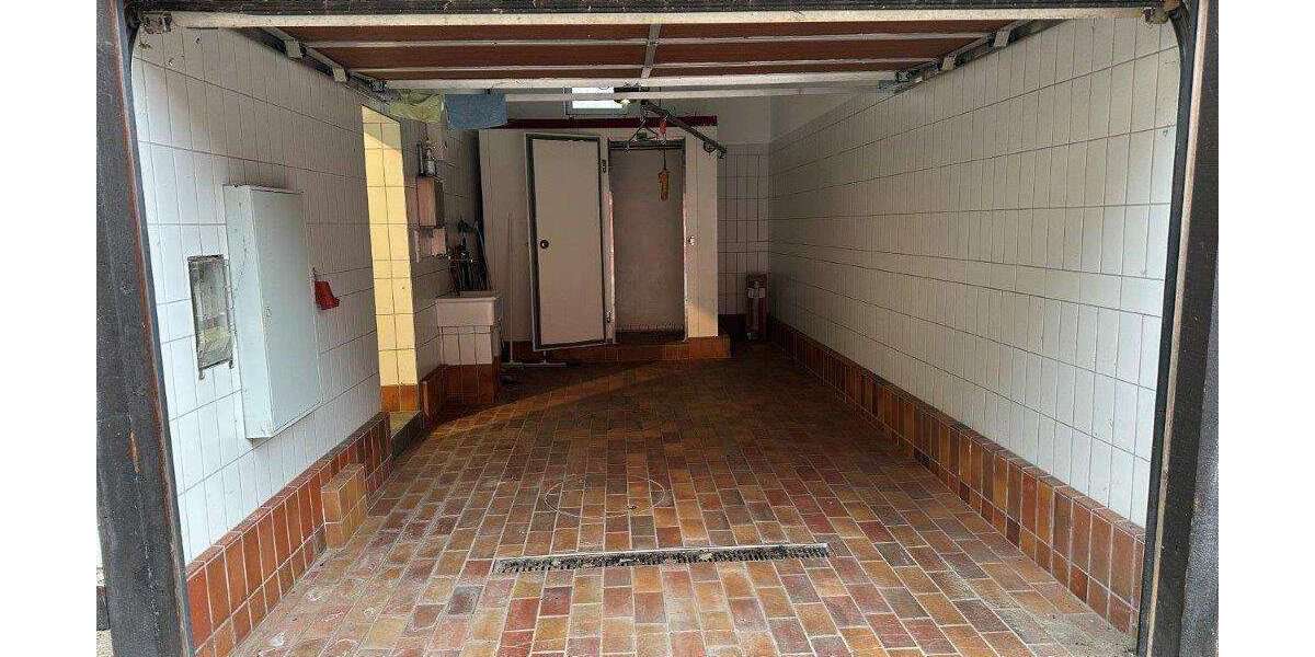 Scheune mit Doppelgarage und Schlachthaus in Niederkrossen - Garagen / Stellplätze Uhlstädt-Kirchhasel Kirchhasel | Angebot:19040127