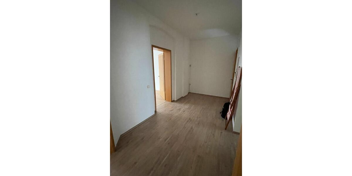 Etagenwohnung Erfurt - 3 Zimmer, 99 m&sup2;, 950&euro; | Angebot:25831916