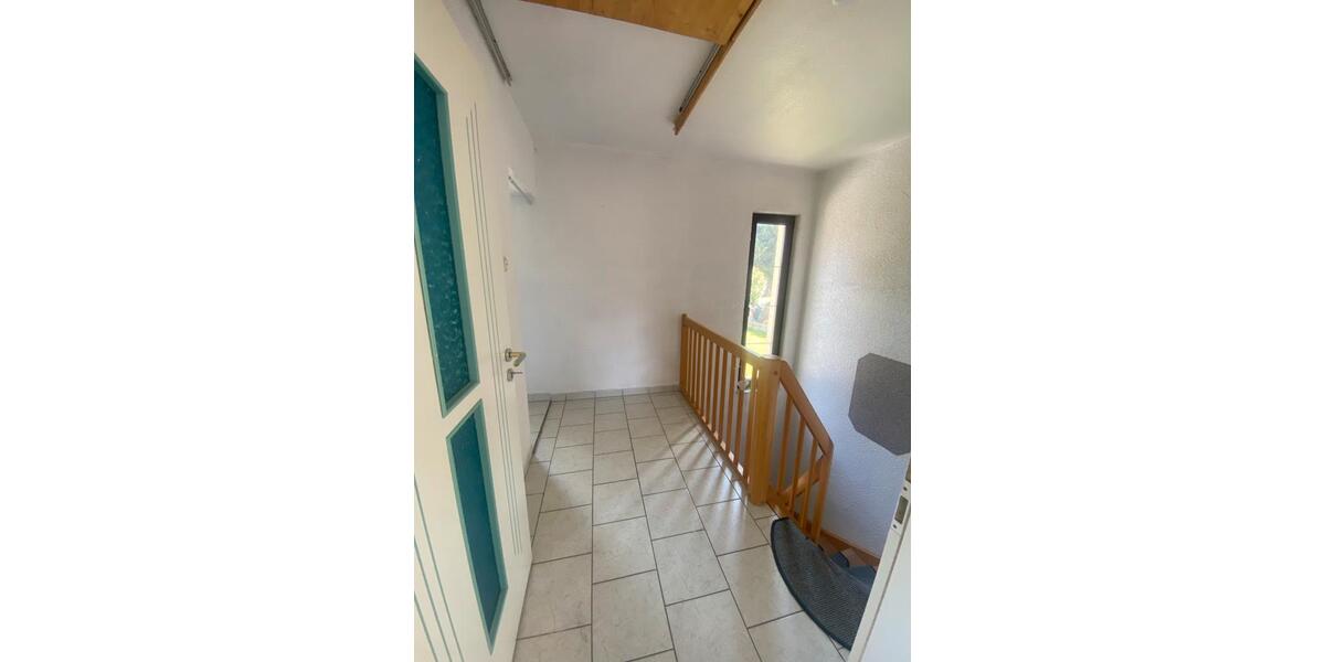 Dachgeschoßwohnung Bucha - 2 Zimmer, 60 m&sup2;, 600&euro; | Angebot:26014947