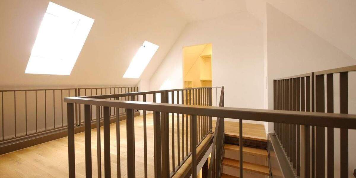 Etagenwohnung Erfurt Altstadt - 2 Zimmer, 87 m&sup2;, 995&euro; | Angebot:25908833