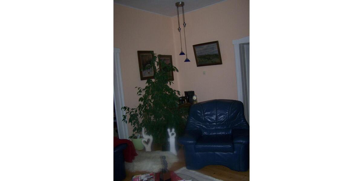 Etagenwohnung Kahla - 3 Zimmer, 96 m&sup2;, 672&euro; | Angebot:24507325