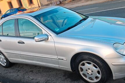 Mercedes-Benz C 180 185.000 km 2.990 &euro; Umpferstedt 99441