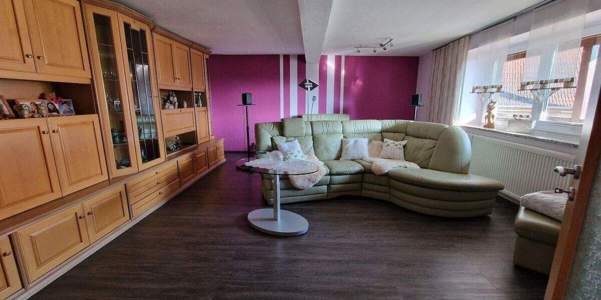 Einfamilienhaus Bad Sulza - 7 Zimmer, 200 m&sup2;, 279.000&euro; | Angebot:25772019