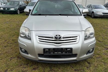 Toyota Avensis 226.294 km 1.890 &euro; Apolda 99510