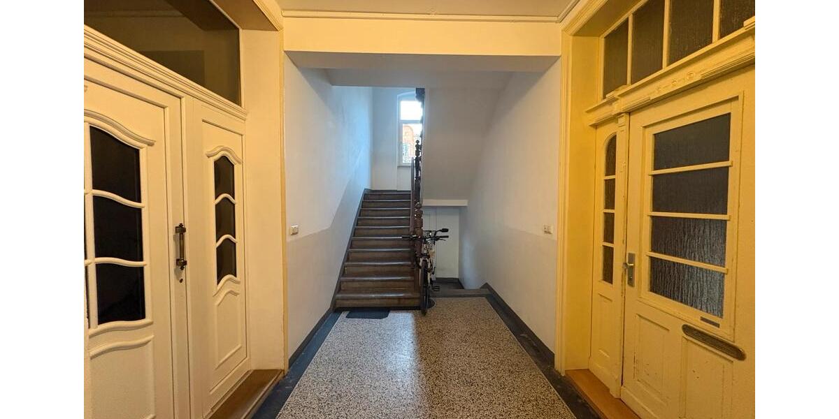Etagenwohnung Erfurt Johannesplatz - 3 Zimmer, 108 m&sup2;, 864&euro; | Angebot:25868163