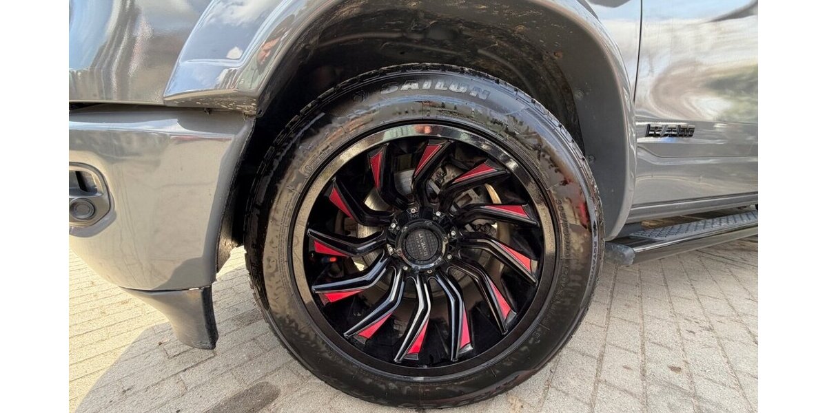 Dodge RAM 1500 Hemi Laramie