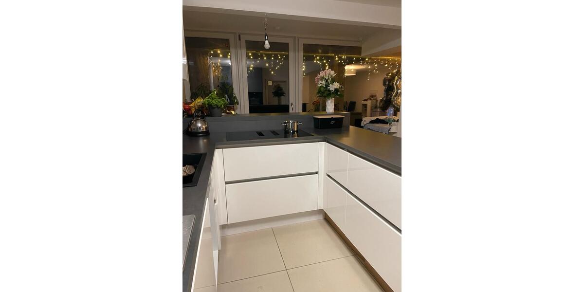 Einfamilienhaus Bucha - 4 Zimmer, 211 m&sup2;, 640.000&euro; | Angebot:24570375