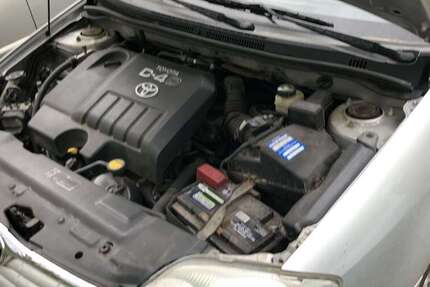Toyota Corolla 210.000 km 2.490 &euro; Erfurt 99086