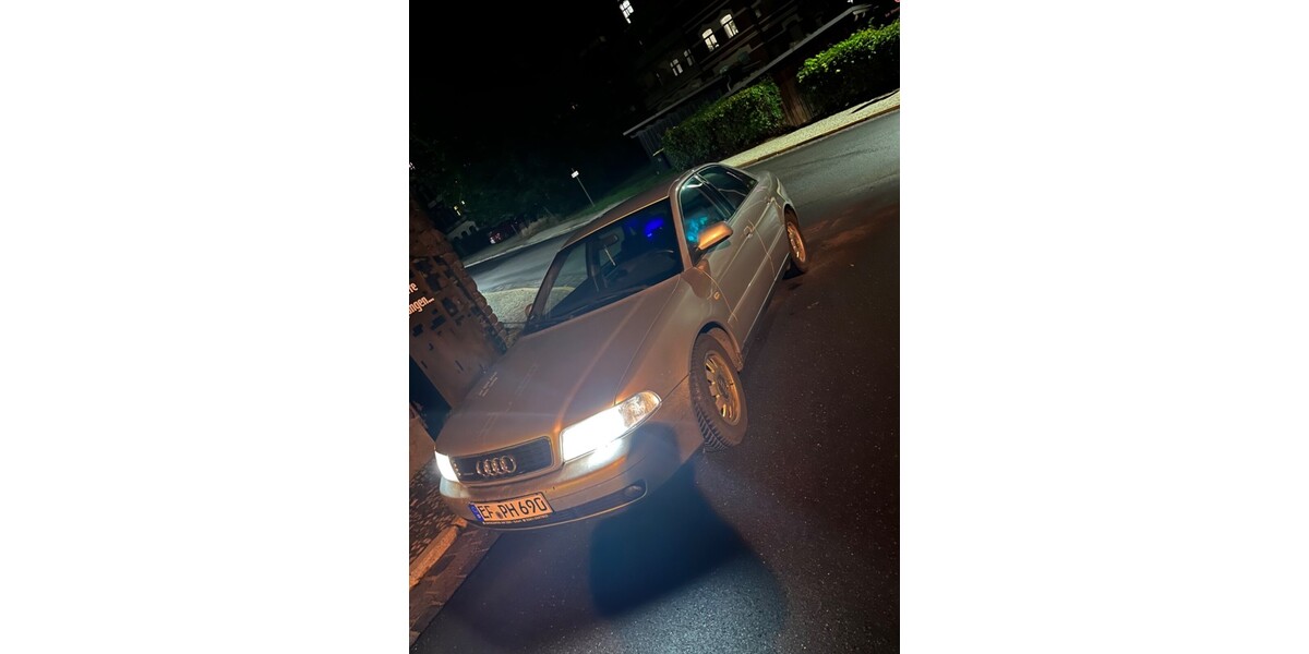 Audi A4 241.256 km 2.200 &euro; Erfurt 99084