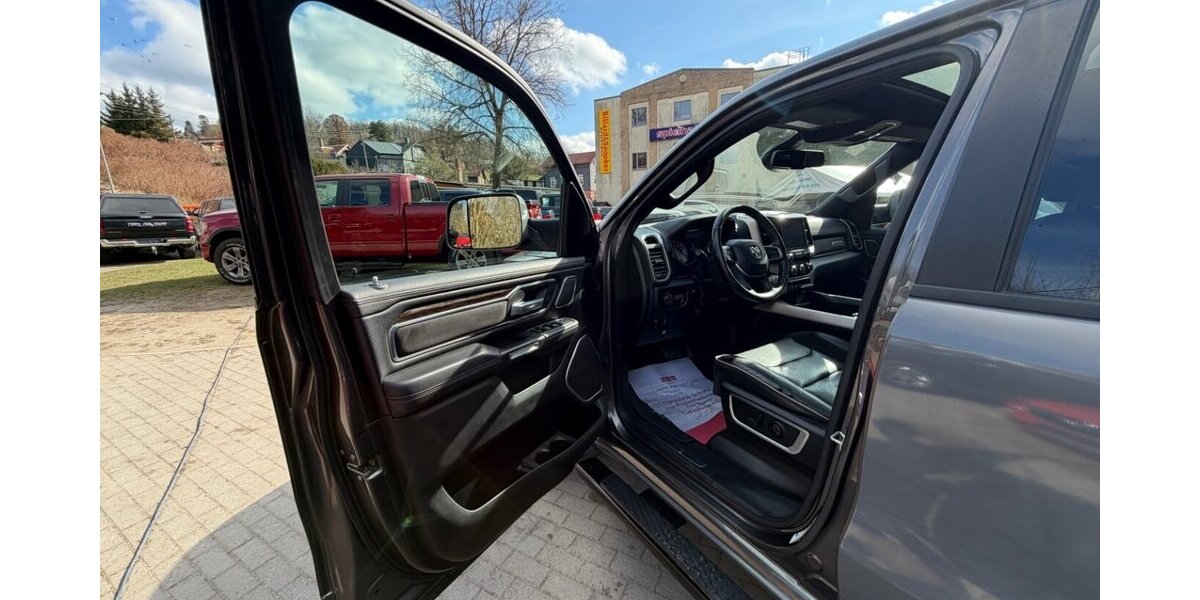 Dodge RAM 1500 Hemi Laramie