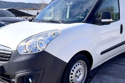 Opel Combo 107.000 km 7.499 &euro; Uhlstädt-Kirchhasel 07407
