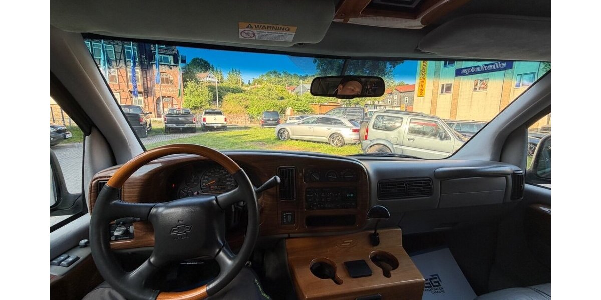 Chevrolet Astro 
