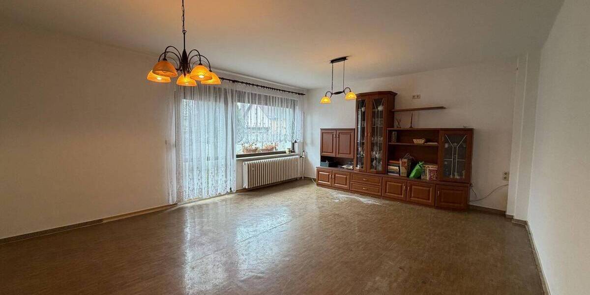 Einfamilienhaus Buttstädt - 5 Zimmer, 120 m&sup2;, 167.000&euro; | Angebot:25938525