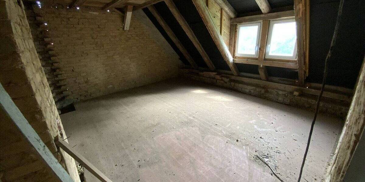 Einfamilienhaus Niedertrebra Escherode - 7 Zimmer, 126 m&sup2;, 98.000&euro; | Angebot:25771822