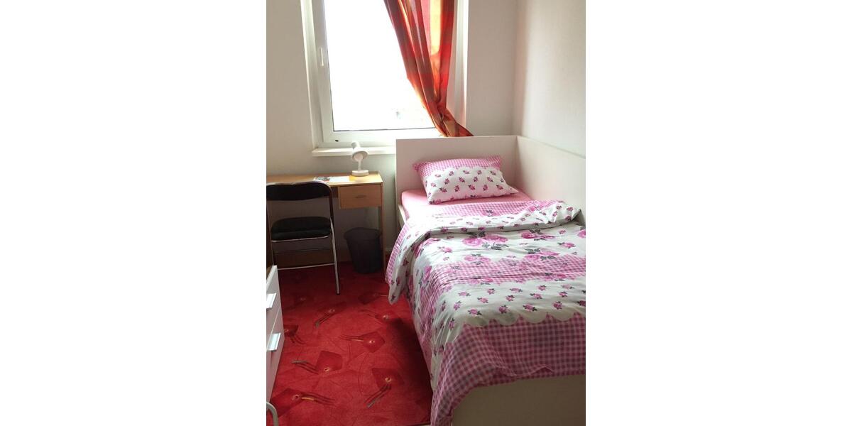 Etagenwohnung Jena Lobeda-Altstadt - 4 Zimmer, 69 m&sup2;, 621&euro; | Angebot:25861145