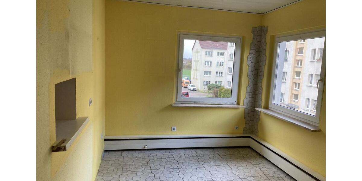 Etagenwohnung Kahla - 5 Zimmer, 124 m&sup2;, 870&euro; | Angebot:17932814