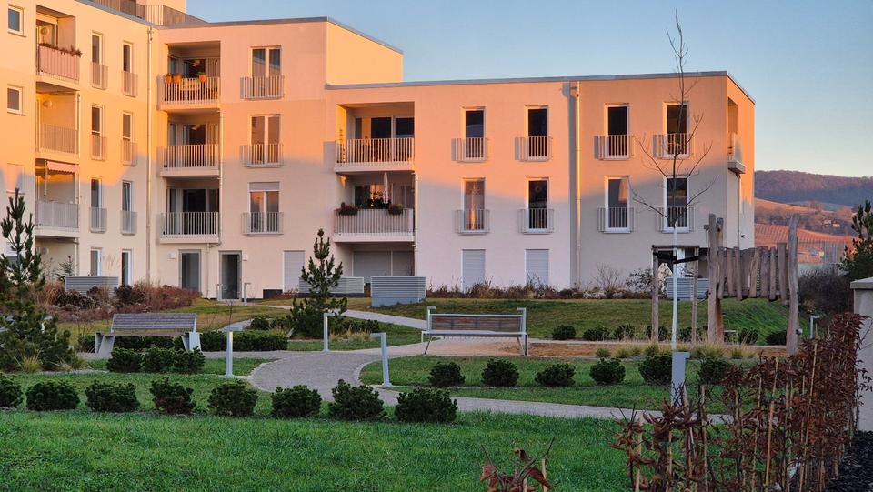 Erdgeschoßwohnung Jena - 4 Zimmer, 107 m&sup2;, 1.440&euro; | Angebot:24849130