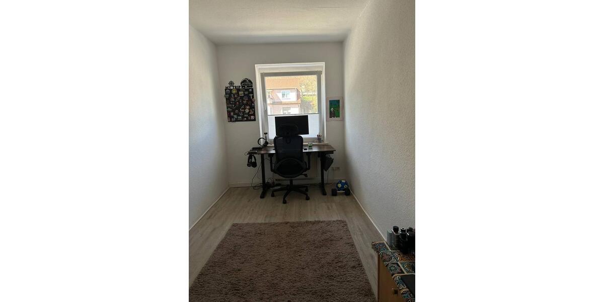 Etagenwohnung Jena - 3 Zimmer, 54 m&sup2;, 700&euro; | Angebot:26048173