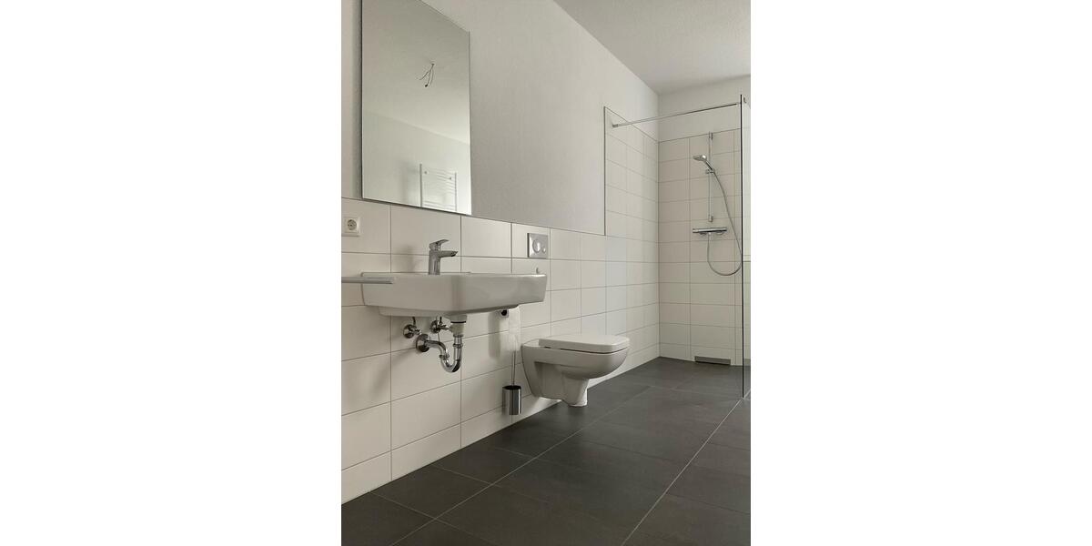 Etagenwohnung Bucha - 3 Zimmer, 90 m&sup2;, 1.109&euro; | Angebot:26007143