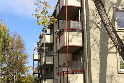 Wohnung Erfurt Johannesplatz - 1 Zimmer, 32 m&sup2;, 261&euro; | Angebot:27593317