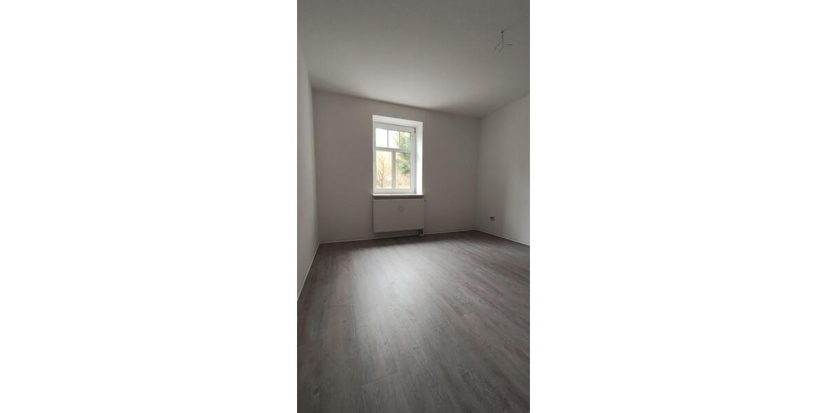 Etagenwohnung Rudolstadt - 3 Zimmer, 71 m&sup2;, 590&euro; | Angebot:23902944