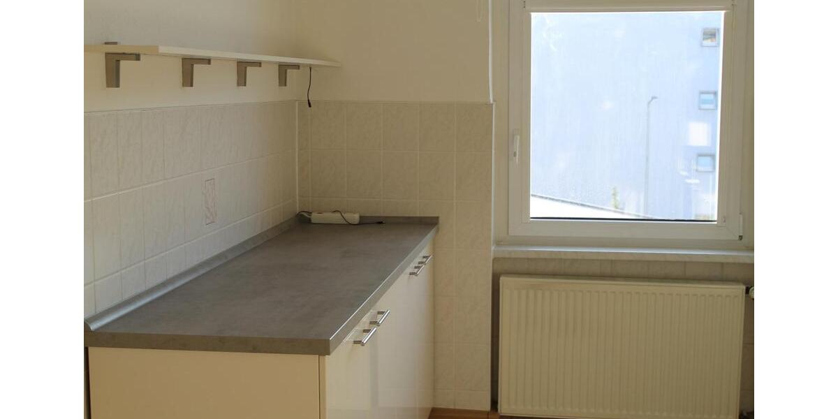 Etagenwohnung Erfurt Johannesplatz - 2 Zimmer, 63 m&sup2;, 570&euro; | Angebot:26498123