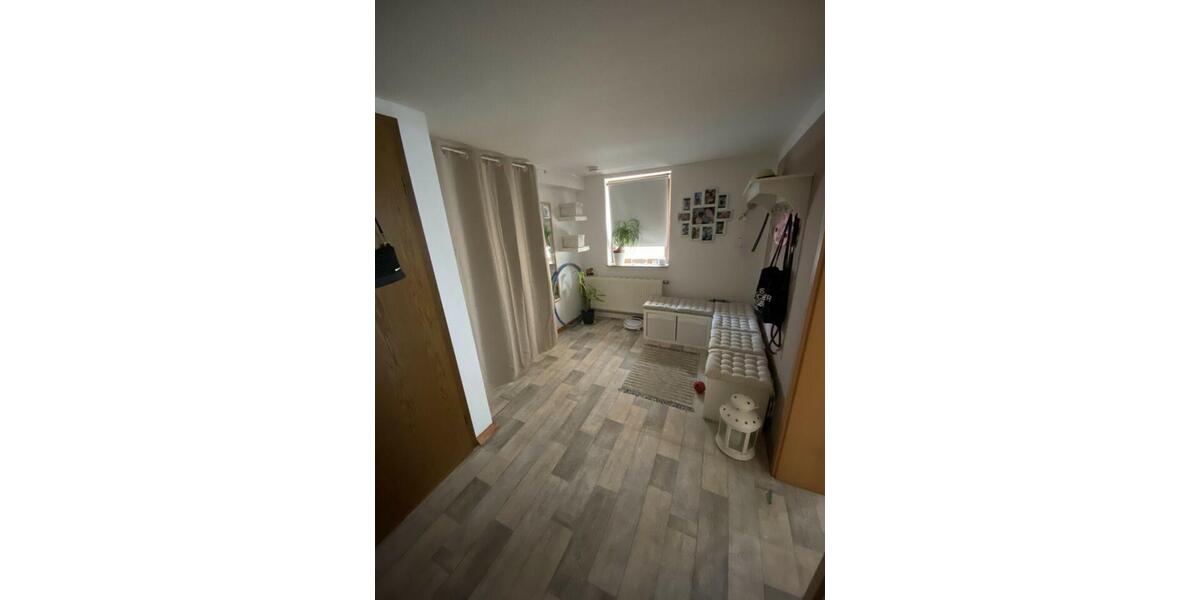 Etagenwohnung Jena Lobeda-Altstadt - 2 Zimmer, 62 m&sup2;, 197.000&euro; | Angebot:25310377