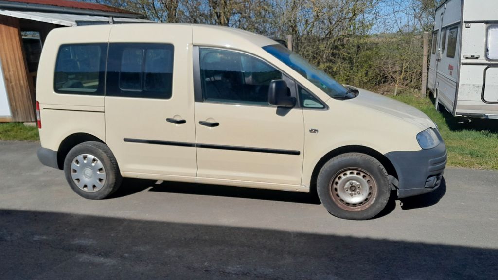 VW Caddy 335.000 km 1.650 &euro; Jena 07751