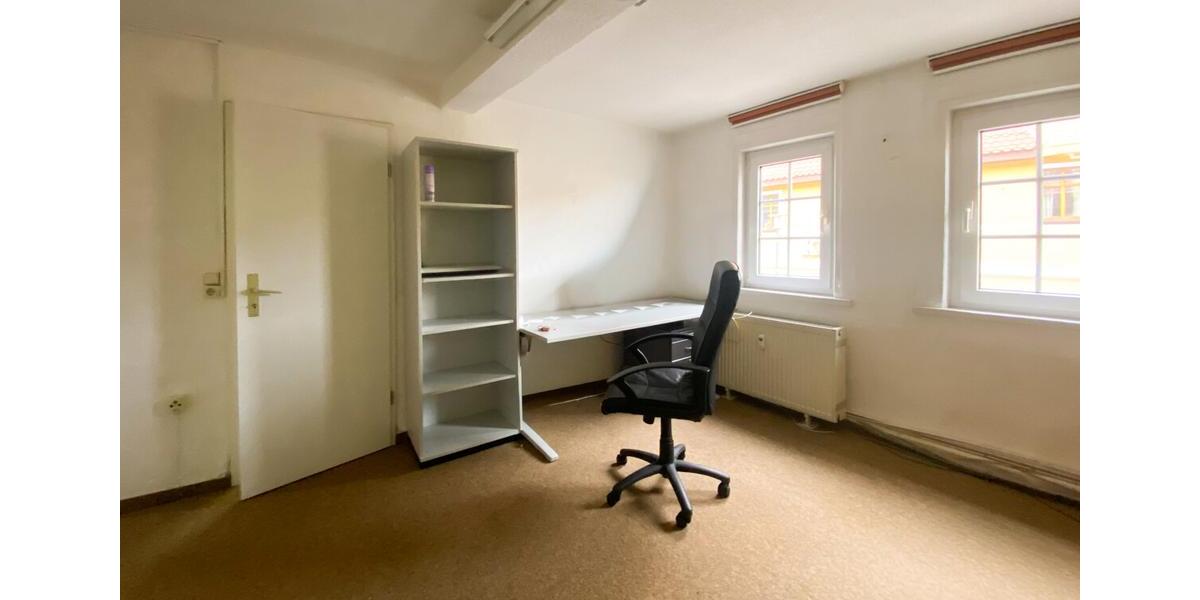 Gewerbeobjekt Apolda - 700&euro; | Angebot:25220113