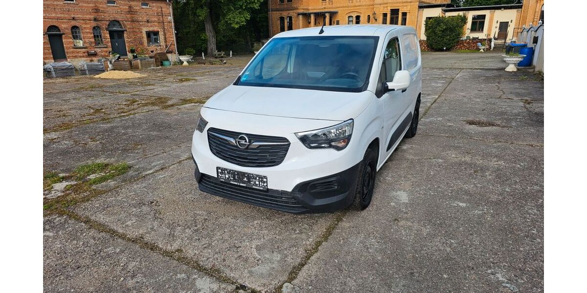 Opel Combo 189.000 km 6.290 &euro; Ettersburg 99439