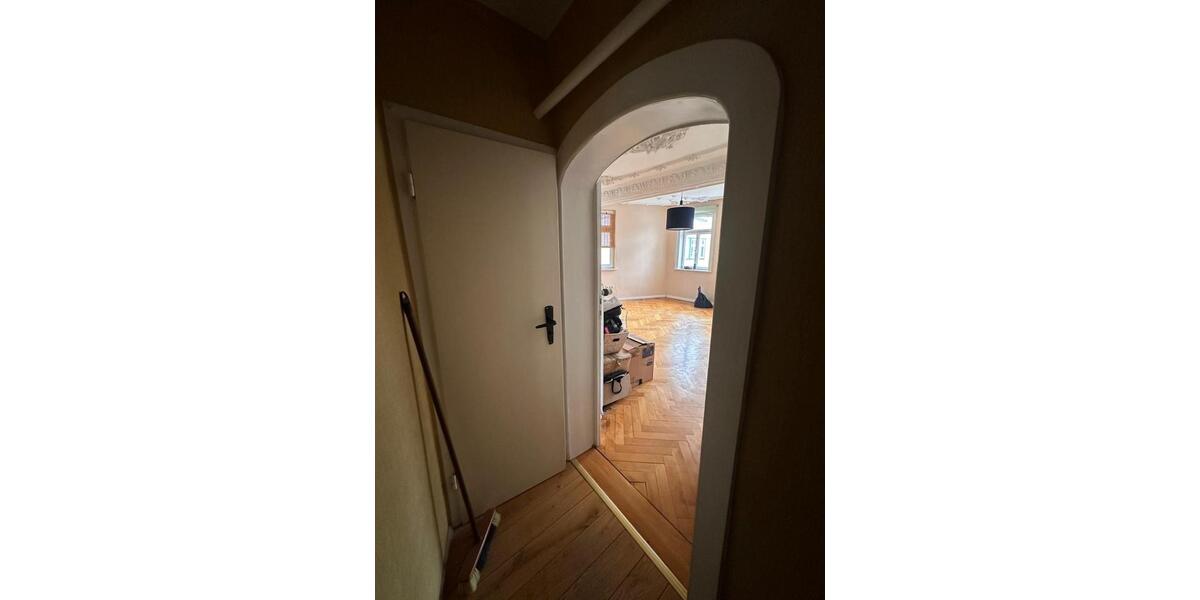 Etagenwohnung Apolda - 2.5 Zimmer, 75 m&sup2;, 670&euro; | Angebot:25148856