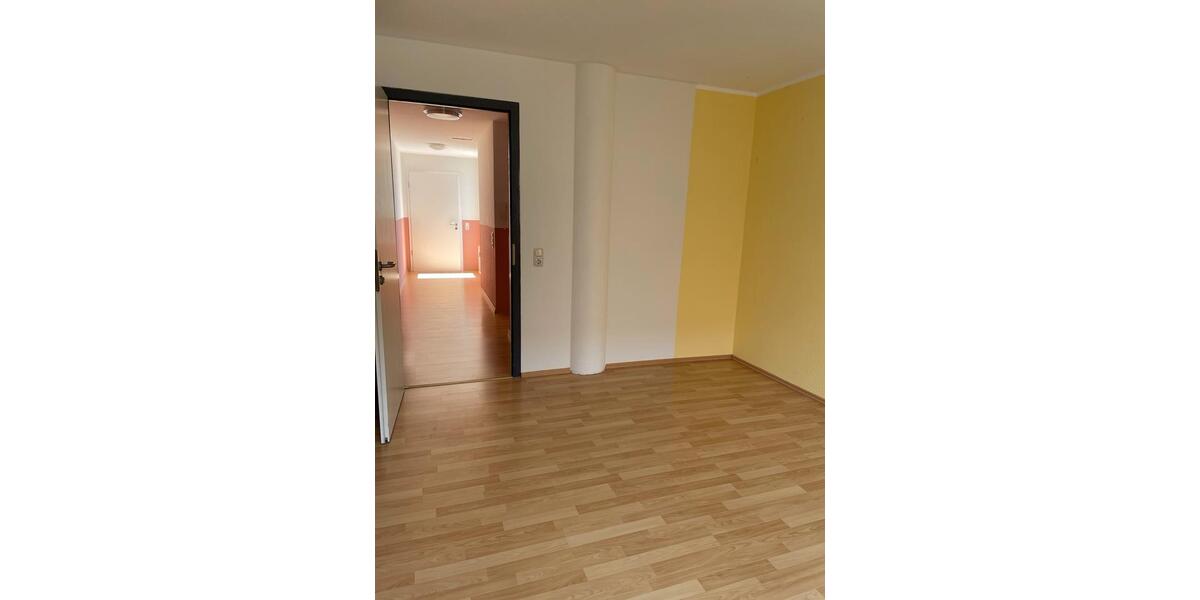 Terrassenwohnung Rudolstadt - 3 Zimmer, 77 m&sup2;, 550&euro; | Angebot:26530785
