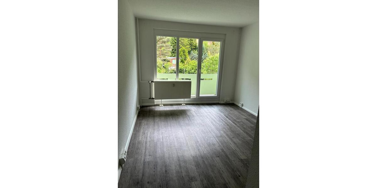 Etagenwohnung Jena Burgau - 1 Zimmer, 24 m&sup2;, 440&euro; | Angebot:26680642
