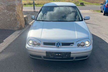 VW Golf 282.000 km 1.990 &euro; Vollersroda 99438
