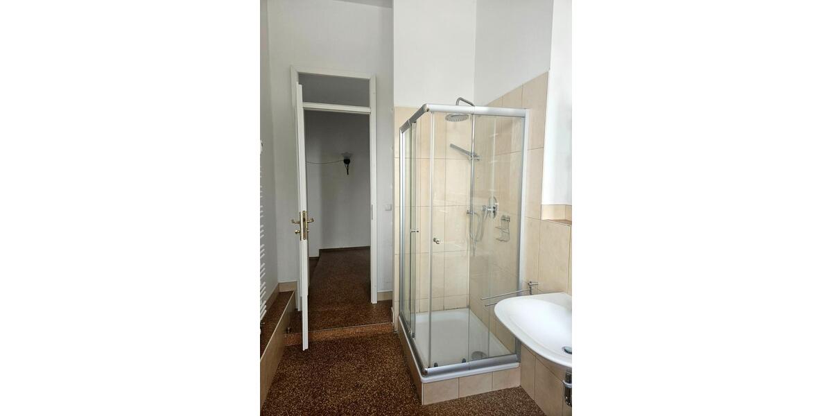 Hochparterre Jena - 2 Zimmer, 71 m&sup2;, 750&euro; | Angebot:24784344