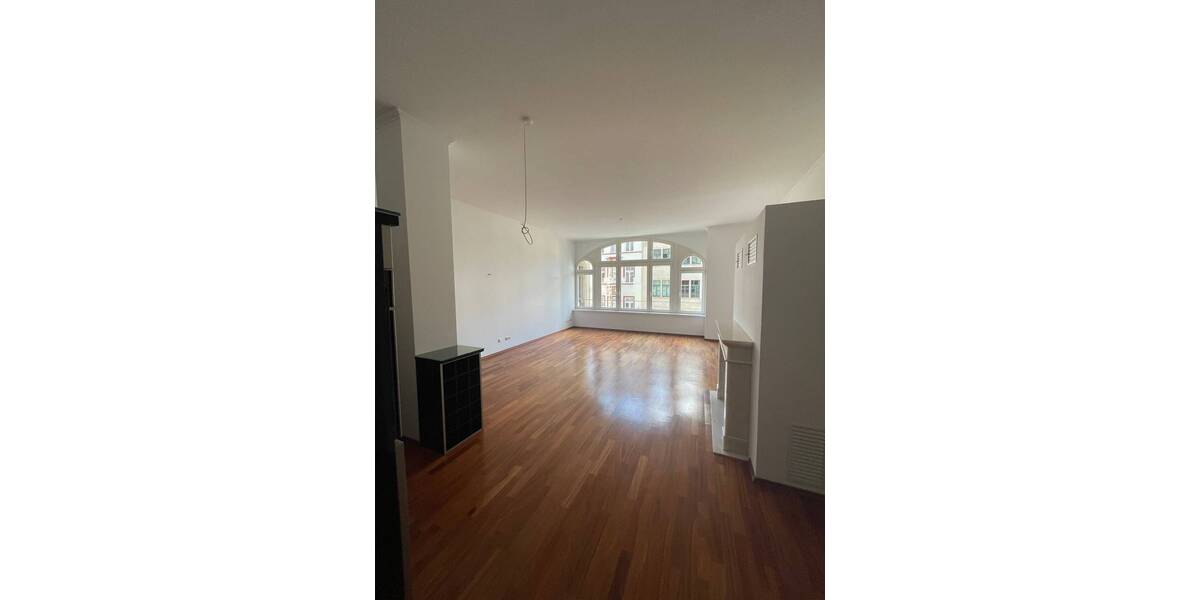 Etagenwohnung Erfurt Altstadt - 2 Zimmer, 92 m&sup2;, 1.112&euro; | Angebot:25667369