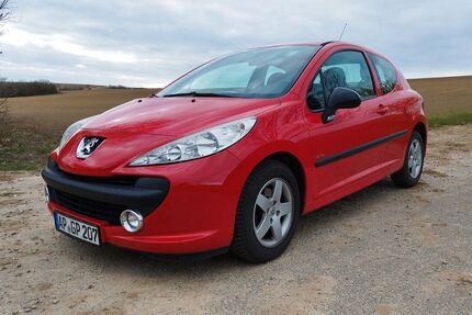 Peugeot 207 163.791 km 2.399 &euro; Apolda 99510