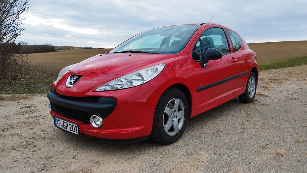 Peugeot 207 163.791 km 2.399 &euro; Apolda 99510