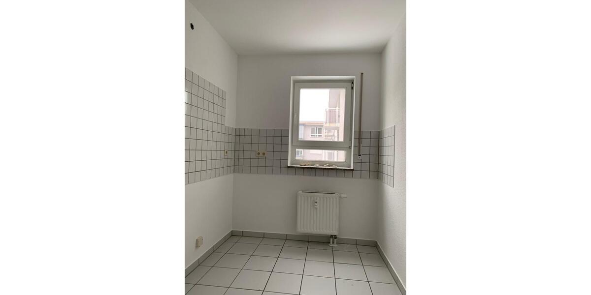 Etagenwohnung Erfurt Johannesplatz - 2 Zimmer, 69 m&sup2;, 656&euro; | Angebot:25802042