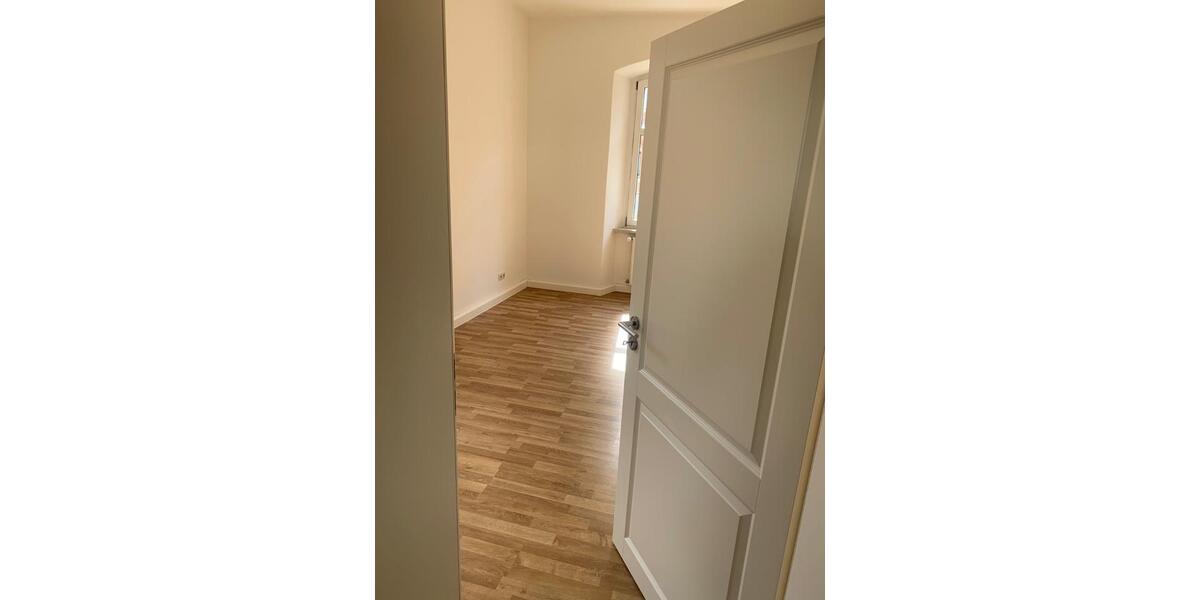 Etagenwohnung Weimar - 3 Zimmer, 63 m&sup2;, 630&euro; | Angebot:26549029