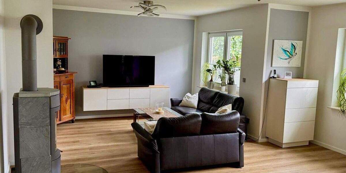 Einfamilienhaus Blankenhain - 5 Zimmer, 140 m&sup2;, 525.000&euro; | Angebot:25654187