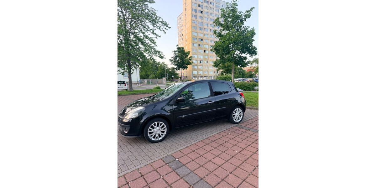 Renault Clio 223.000 km 1.800 &euro; Erfurt 99092
