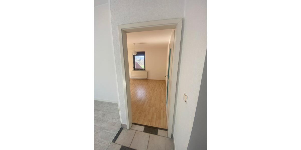 Dachgeschoßwohnung Bucha - 2 Zimmer, 60 m&sup2;, 600&euro; | Angebot:26014947