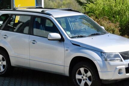 Suzuki Grand Vitara 156.830 km 5.500 &euro; Dornburg - Camburg 07774