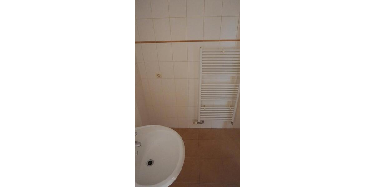 Dachgeschoßwohnung Erfurt Johannesplatz - 2 Zimmer, 58 m&sup2;, 415&euro; | Angebot:26491104