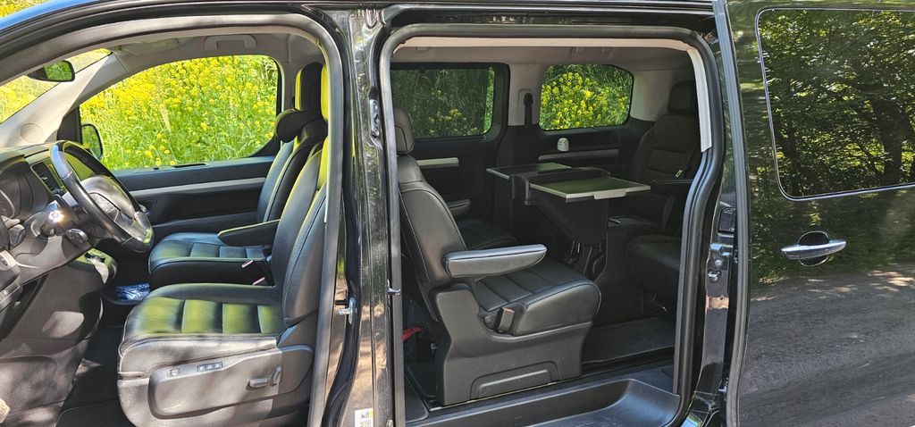 Peugeot Traveller 194.000 km 19.900 &euro; Apolda 99510
