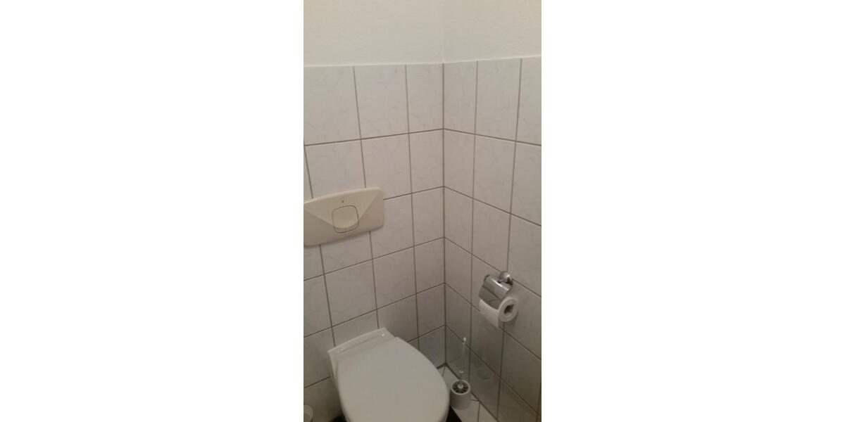 Etagenwohnung Erfurt Hochheim - 3 Zimmer, 87 m&sup2;, 957&euro; | Angebot:26566918