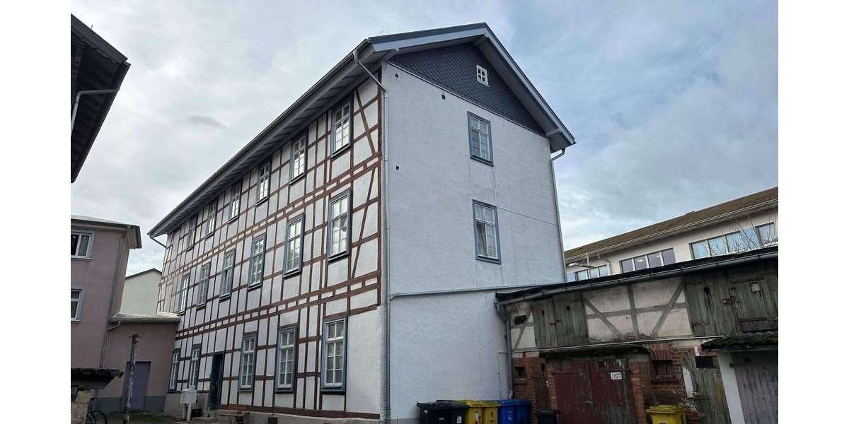 Etagenwohnung Sömmerda - 2 Zimmer, 65 m&sup2;, 423&euro; | Angebot:26160681