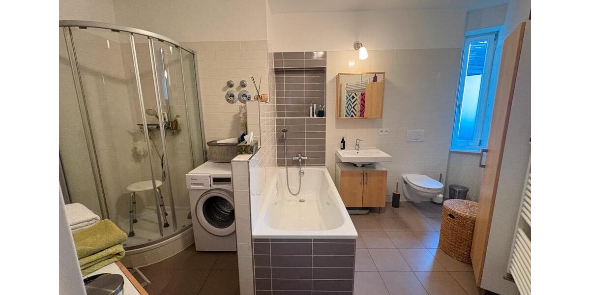 Etagenwohnung Erfurt - 2 Zimmer, 63 m&sup2;, 245.000&euro; | Angebot:25370153